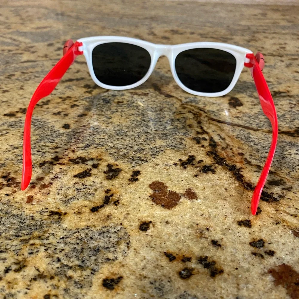 Kids basketball red and white sunglasses